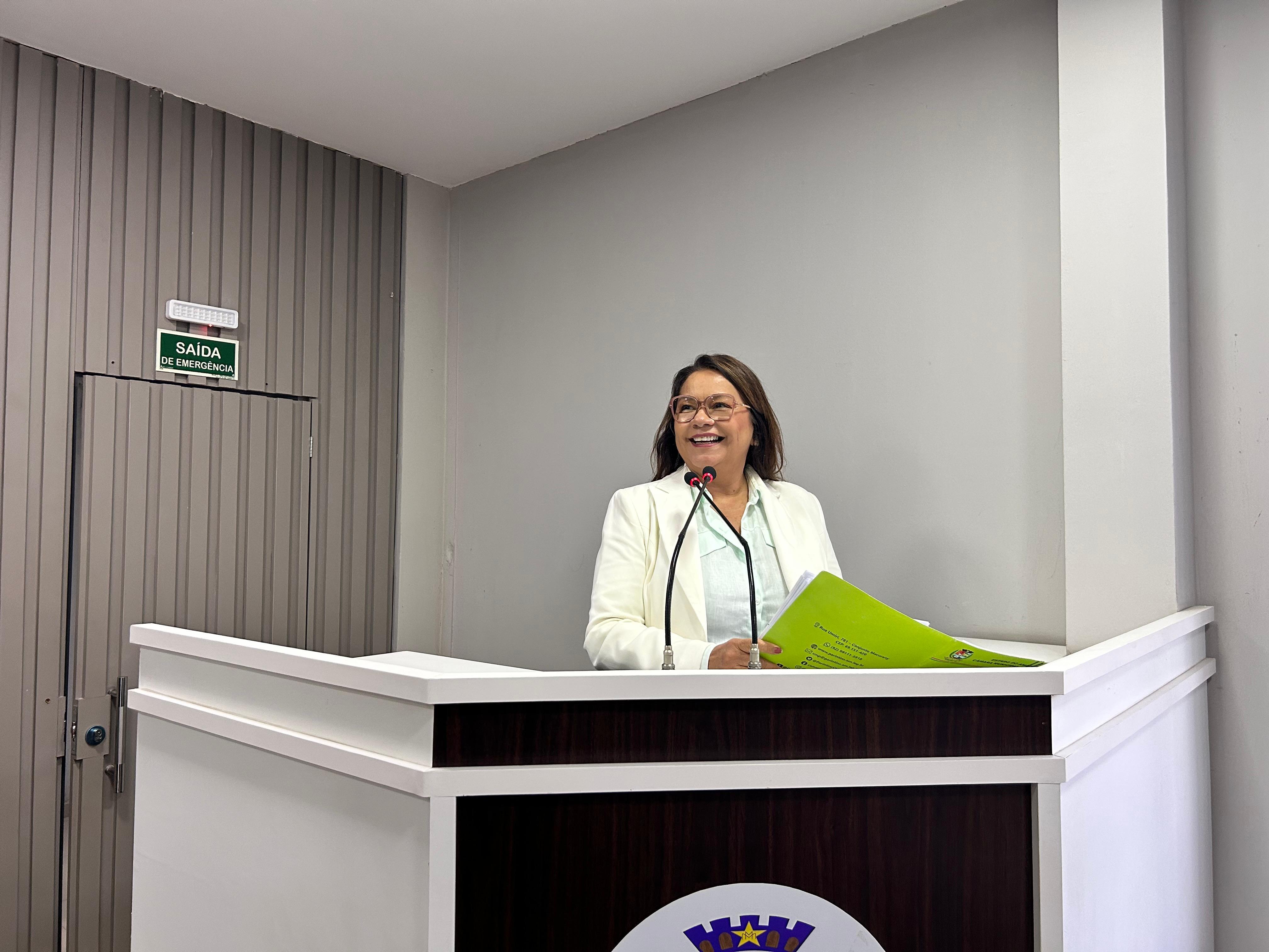 Vereadora Márcia Baranda propõe Serviço de Acolhimento LGBTQIAP+ em Parintins