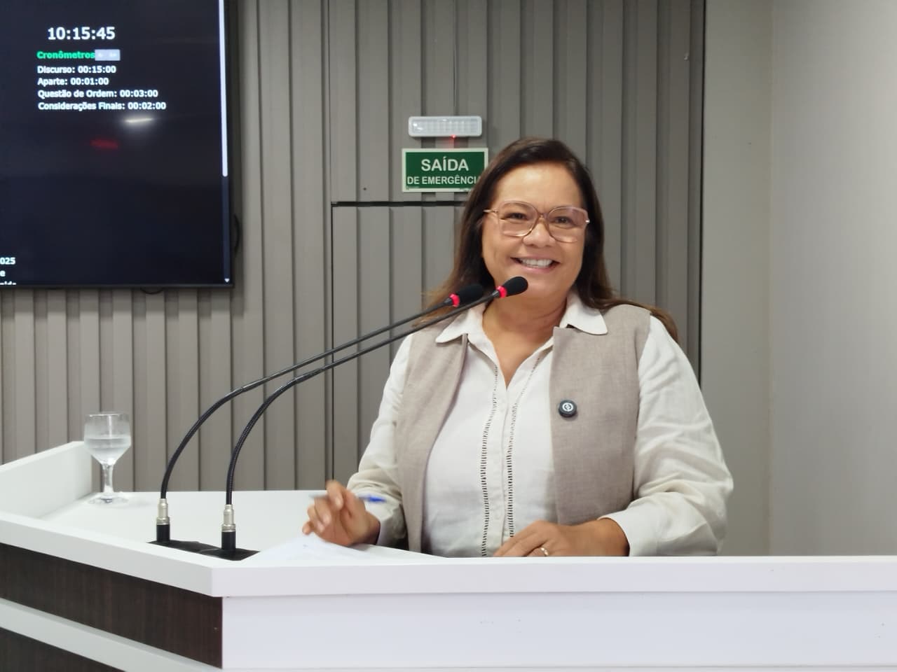 Vereadora Márcia Baranda solicita construção de Casas de Saúde nos bairros Aninga e Paranananema