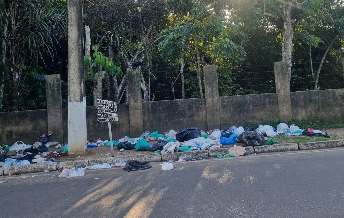 Vereadora Márcia Baranda solicita instalação de lixeira tipo contêiner nas proximidades da UFAM