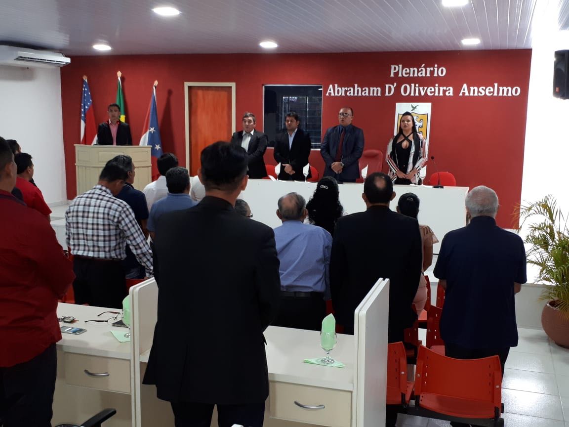 Vereadores de Parintins participam da inauguração do novo plenário da Câmara de Barreirinha