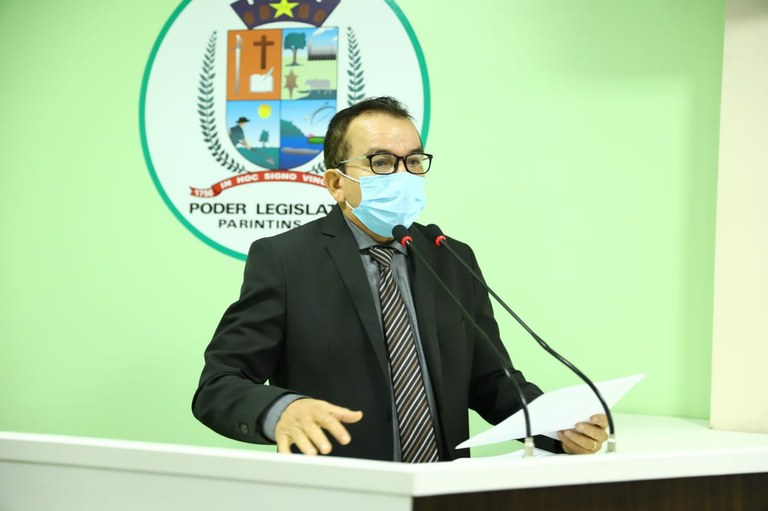 Massilon volta a cobrar concurso público e pede informações do TCE