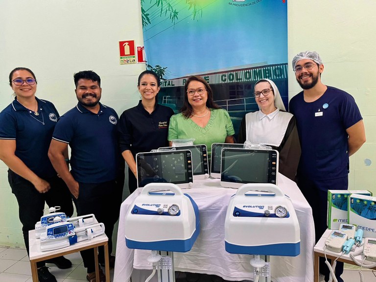 Hospital Padre Colombo recebe novos equipamentos para Maternidade e Centro Cirúrgico por meio de emendas parlamentares da vereadora Márcia Baranda